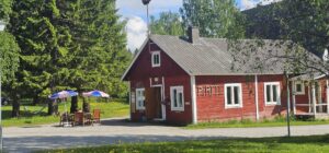Vanhan pirtin kesäkahvila  Kainuun Opisto